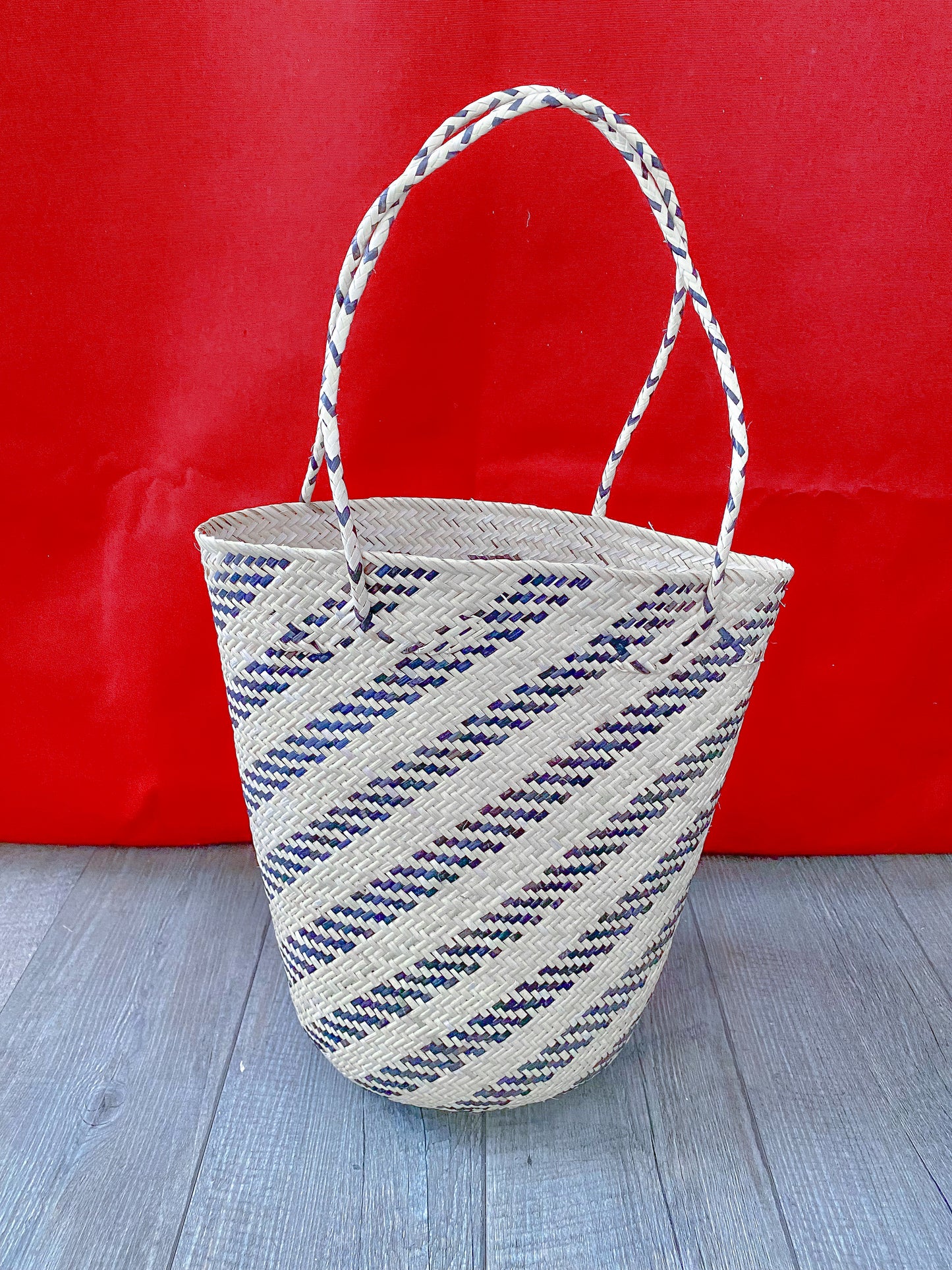 Cilindric Rattan Little Stripes Bag